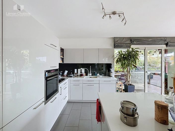 Image No.3-3 Bed Apartment for sale