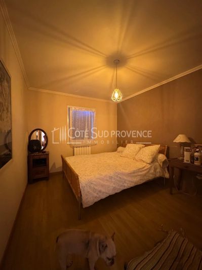 Image No.10-3 Bed House for sale