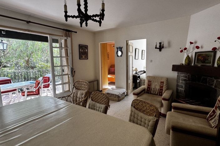 Image No.5-2 Bed House for sale