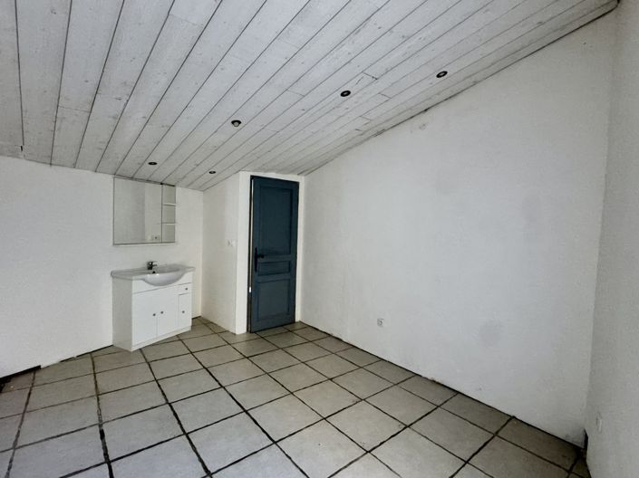 Image No.29-3 Bed House for sale