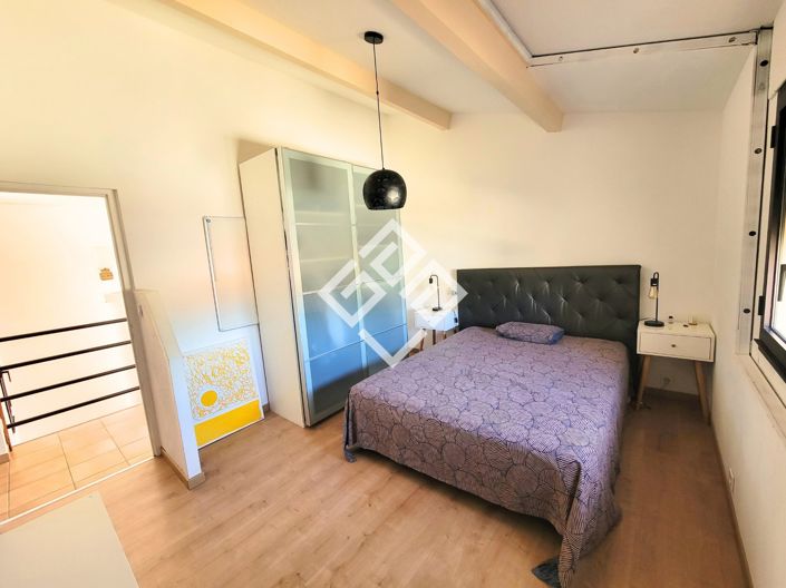 Image No.17-3 Bed House for sale