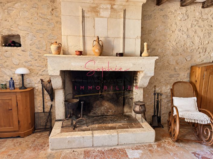 Image No.5-2 Bed House for sale
