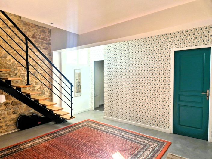 Image No.30-5 Bed House for sale