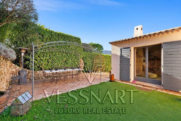 Image No.4-4 Bed House for sale