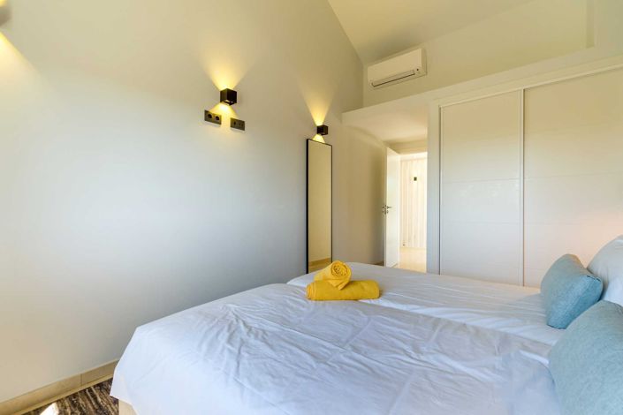 Image No.25-3 Bed House for sale