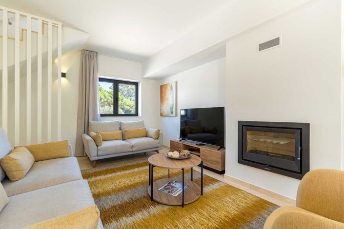 Image No.7-3 Bed House for sale