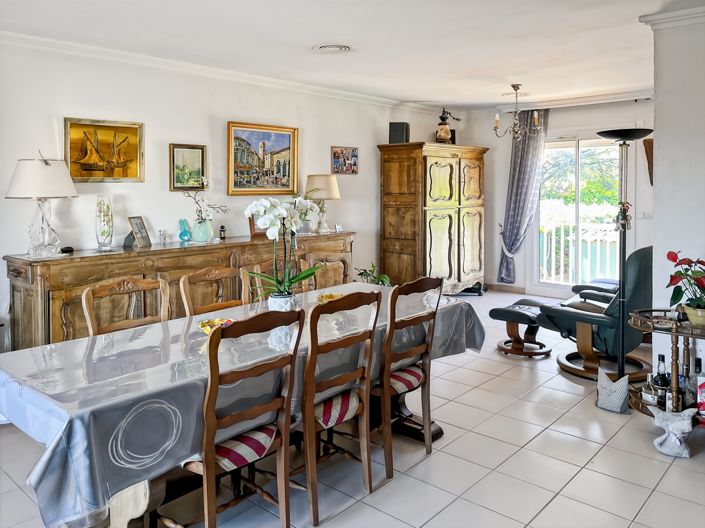 Image No.5-3 Bed House for sale