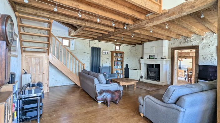 Image No.15-5 Bed House for sale