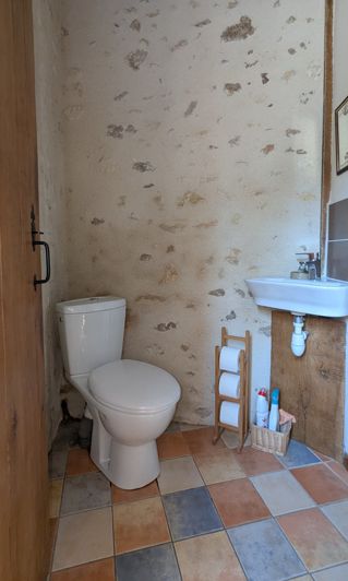 Image No.19-5 Bed House for sale
