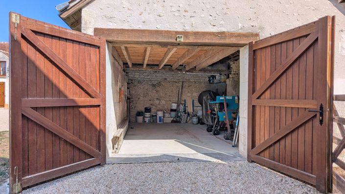 Image No.45-5 Bed House for sale