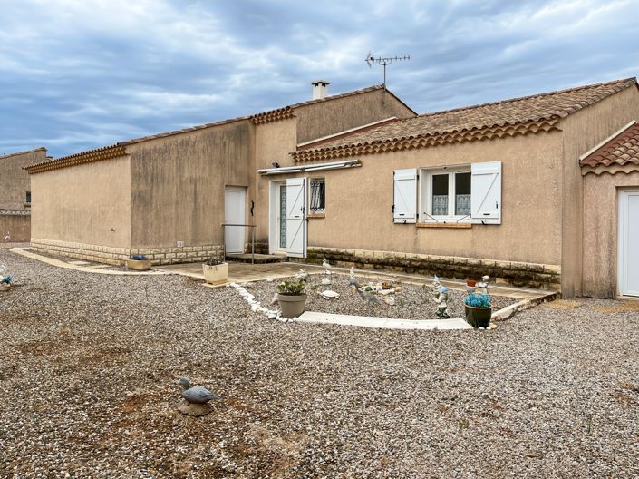 Image No.24-3 Bed House for sale