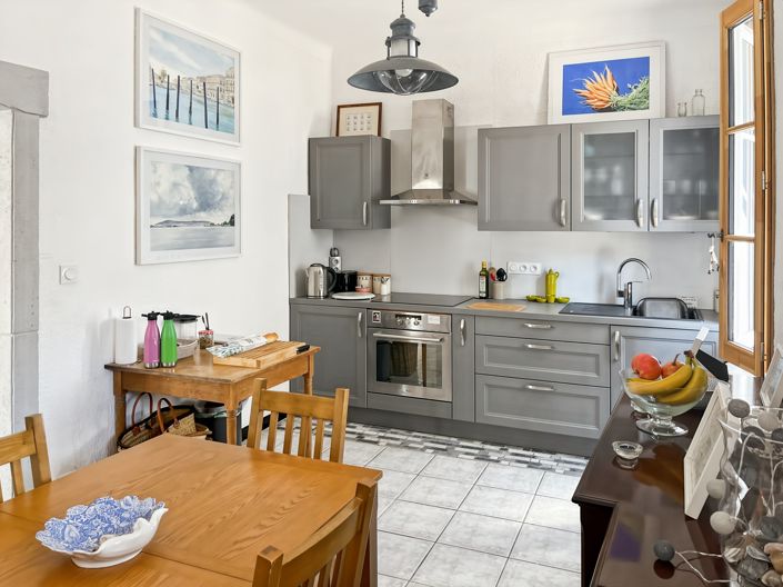 Image No.32-3 Bed House for sale