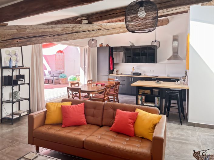 Image No.8-3 Bed House for sale