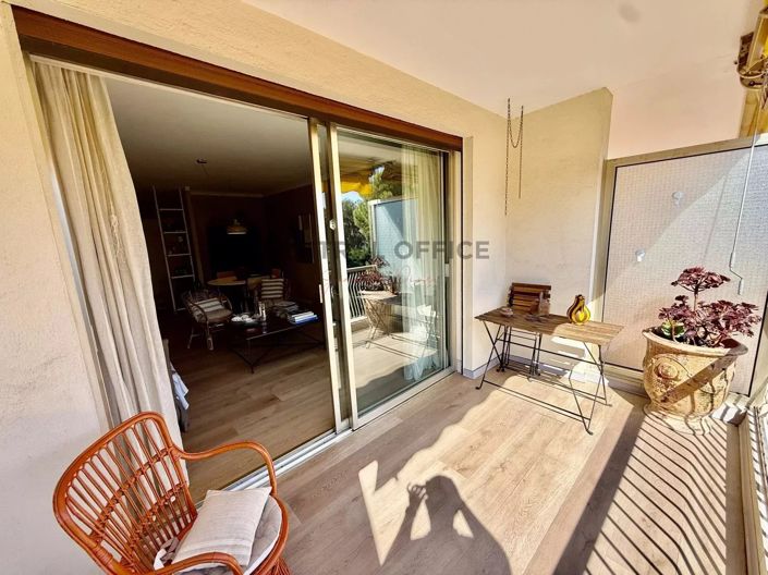 Image No.2-Appartement de 2 chambres à vendre