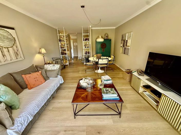 Image No.3-Appartement de 2 chambres à vendre