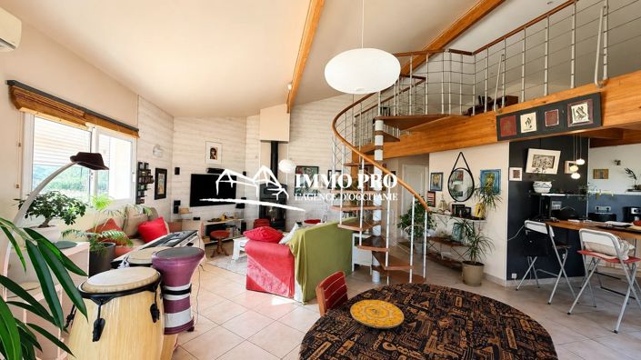 Image No.5-3 Bed House for sale