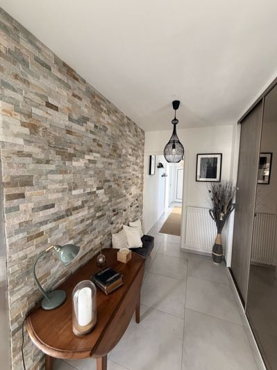 Image No.5-3 Bed Apartment for sale