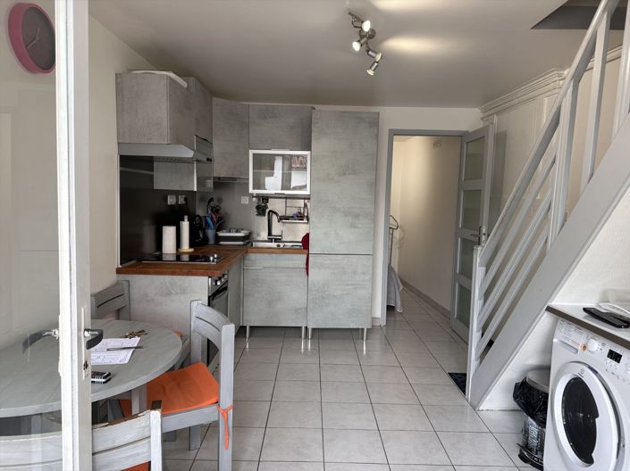 Image No.9-3 Bed House for sale