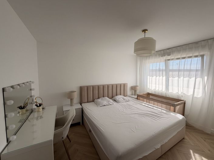 Image No.8-3 Bed Apartment for sale