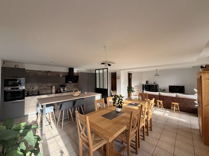 Image No.5-3 Bed Apartment for sale