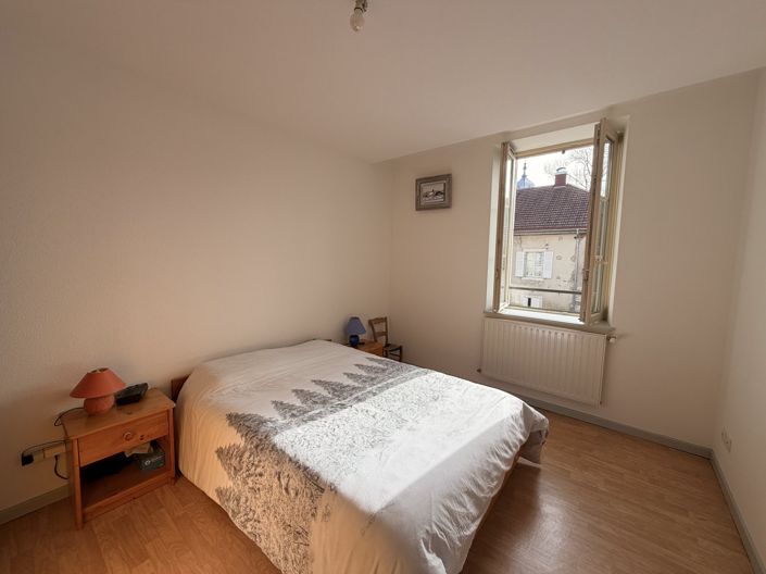 Image No.8-3 Bed Apartment for sale