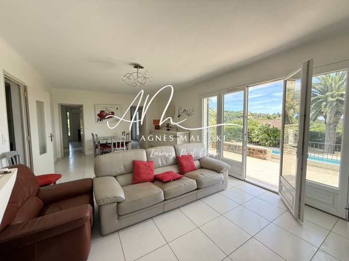 Image No.5-4 Bed House for sale