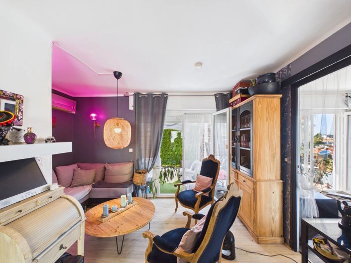 Image No.9-1 Bed Apartment for sale