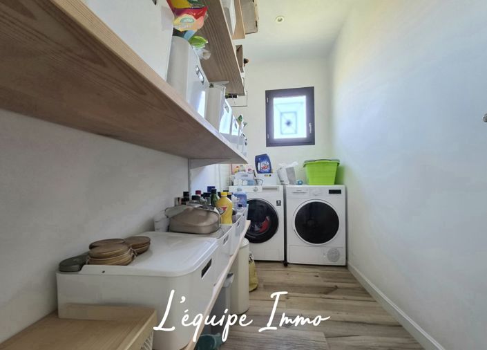 Image No.14-3 Bed House for sale