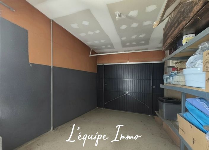 Image No.17-3 Bed House for sale