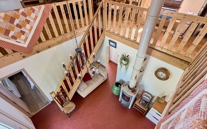 Image No.10-3 Bed House for sale