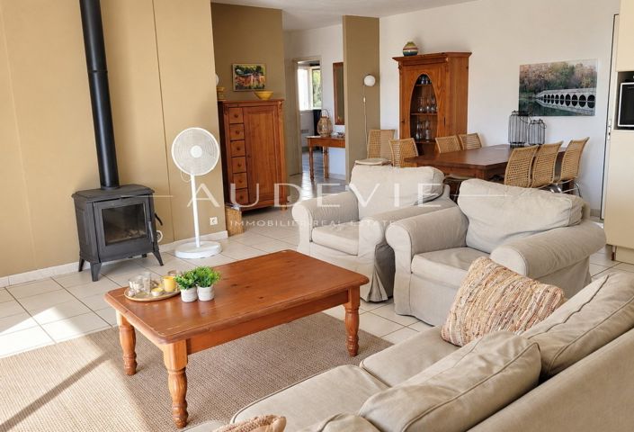 Image No.4-3 Bed House for sale