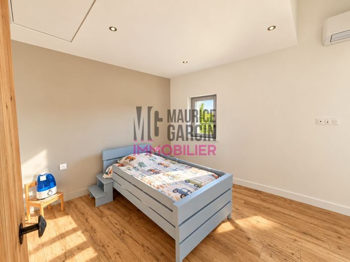 Image No.5-3 Bed House for sale