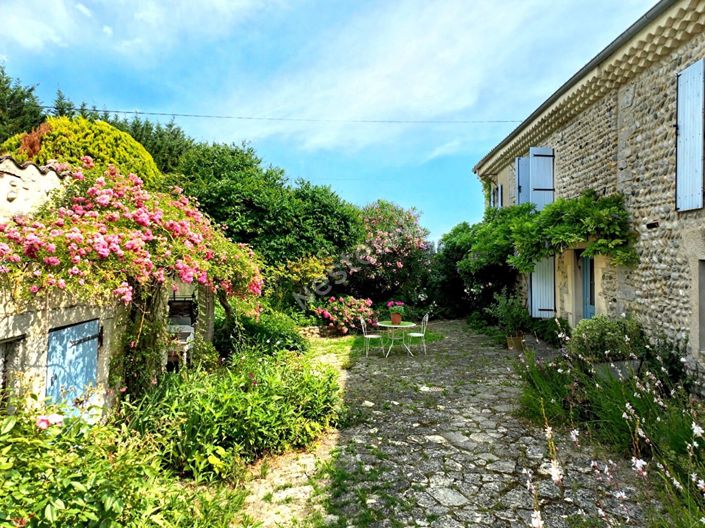 Image No.18-5 Bed House for sale