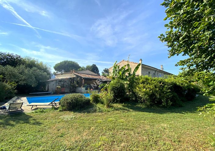 Image No.20-5 Bed House for sale