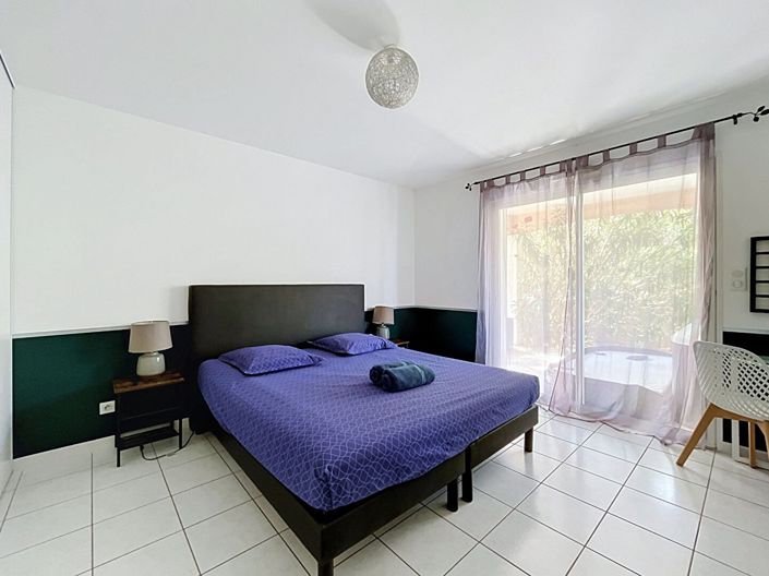 Image No.15-4 Bed House for sale