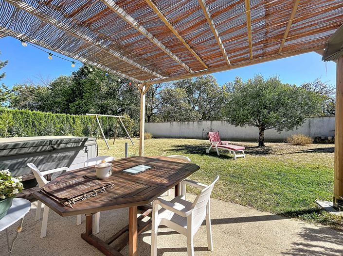 Image No.19-6 Bed House for sale