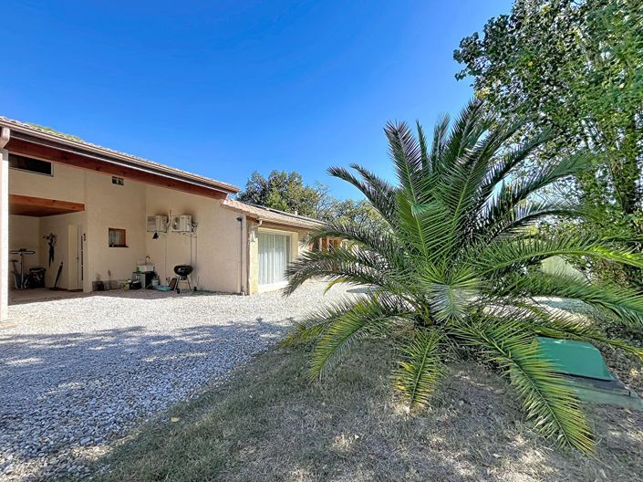 Image No.4-6 Bed House for sale