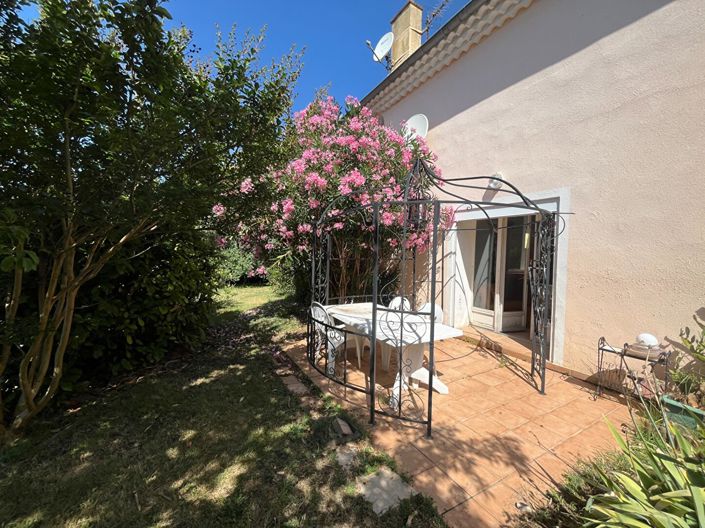 Image No.19-7 Bed House for sale