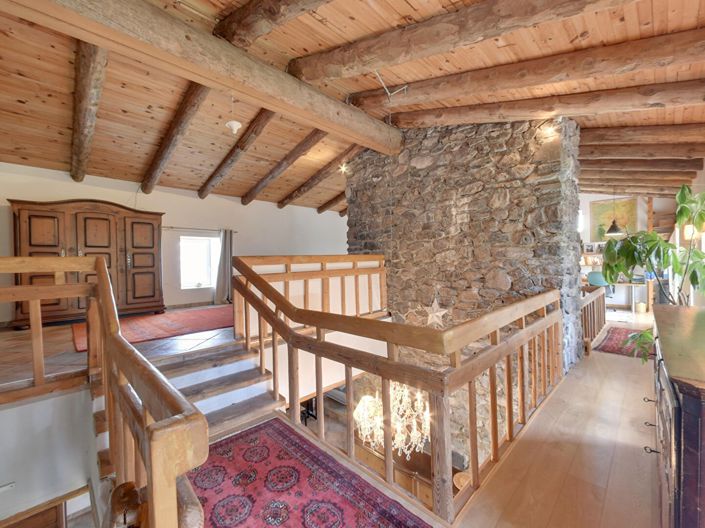 Image No.11-5 Bed House for sale