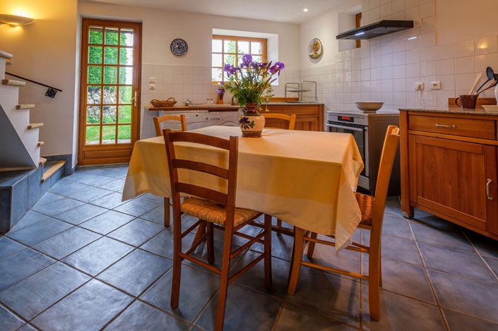 Image No.16-5 Bed House for sale