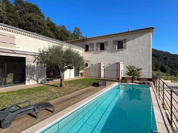 Image No.5-5 Bed House for sale