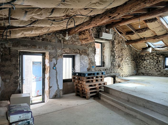 Image No.13-3 Bed House for sale