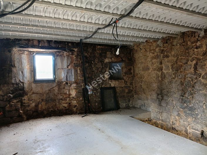 Image No.20-3 Bed House for sale