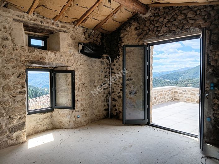 Image No.7-3 Bed House for sale