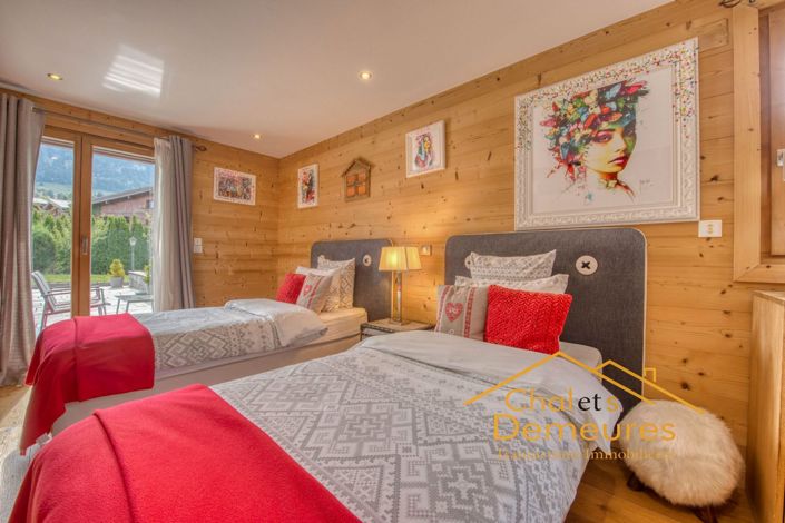 Image No.13-4 Bed Property for sale
