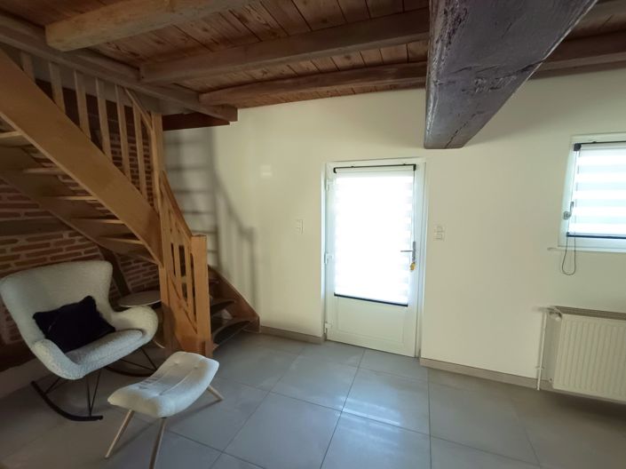 Image No.5-2 Bed House for sale