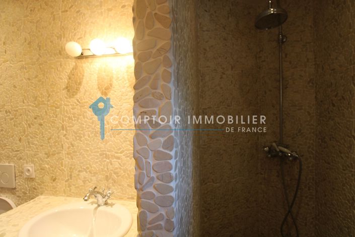 Image No.12-7 Bed House for sale
