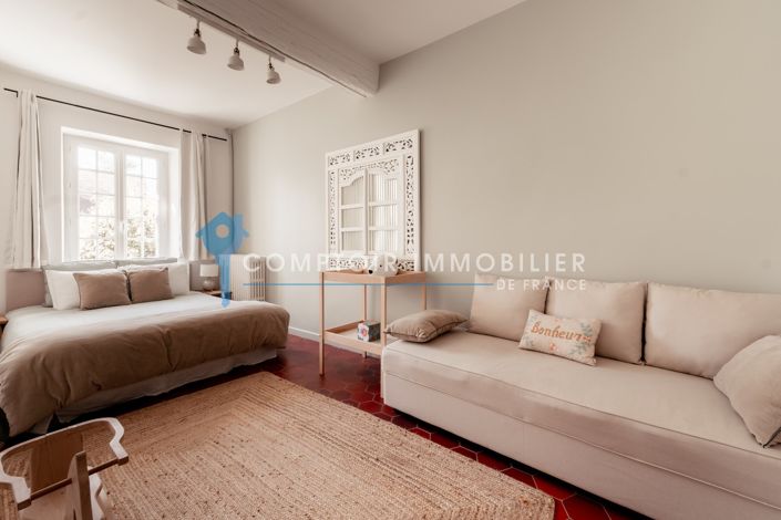 Image No.14-4 Bed House for sale