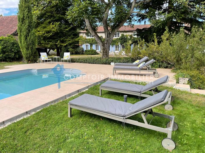 Image No.2-4 Bed House for sale