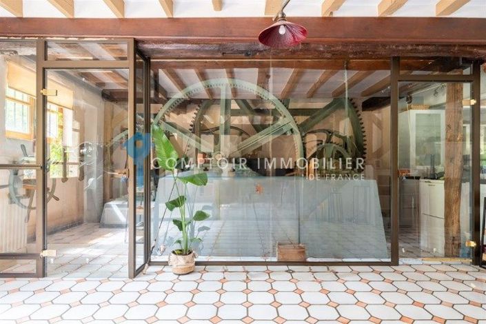 Image No.5-5 Bed House for sale
